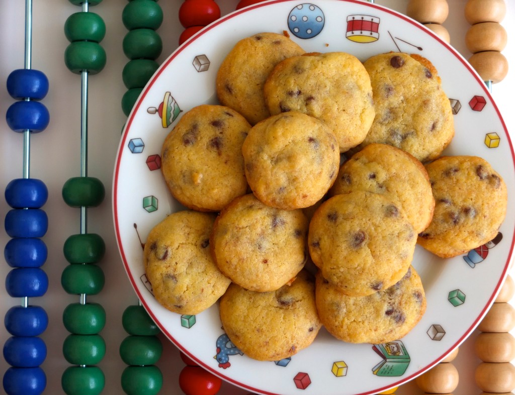 chocolate chip cookies